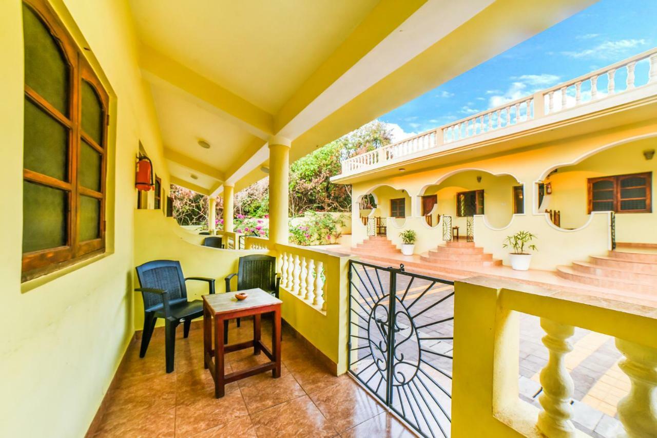 Fabhotel Yoyo Cottage With Pool - Nr Chapora Fort Vagator Exterior photo