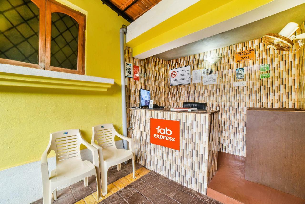 Fabhotel Yoyo Cottage With Pool - Nr Chapora Fort Vagator Exterior photo